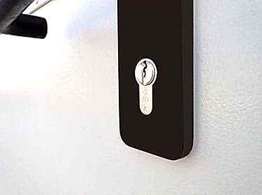 Yangın Kapısı-Kolin İnşaat